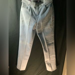 Brand New Gloria Vanderbilt Denim Jeans  
~Size 14    
~14 Stretch Average